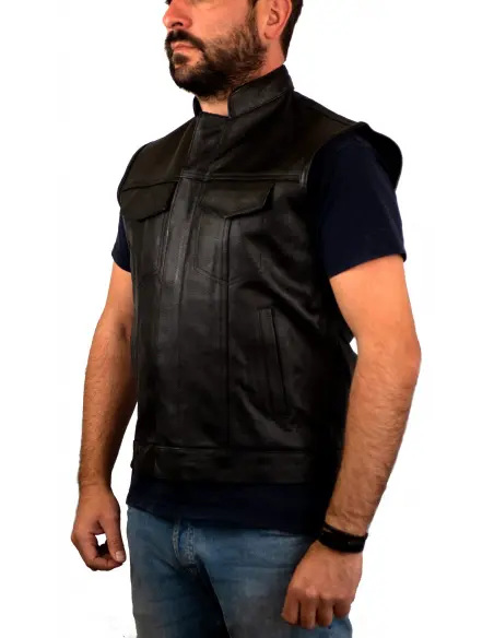 Acquista Gilet Soa Pelle Eco Nero a prezzo scontato