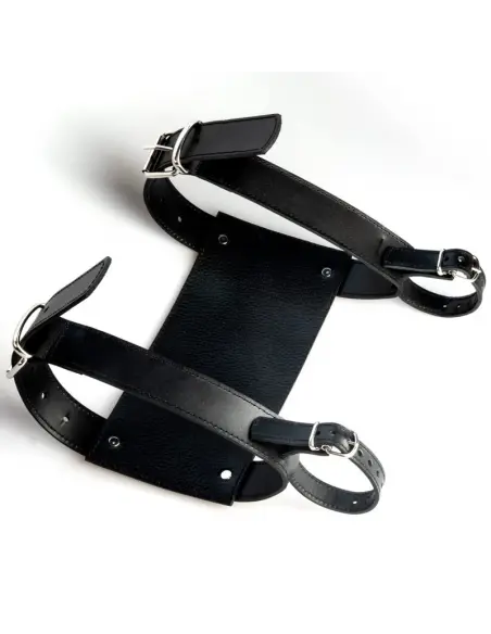 BAGAGEIRO DE COURO PRETO
