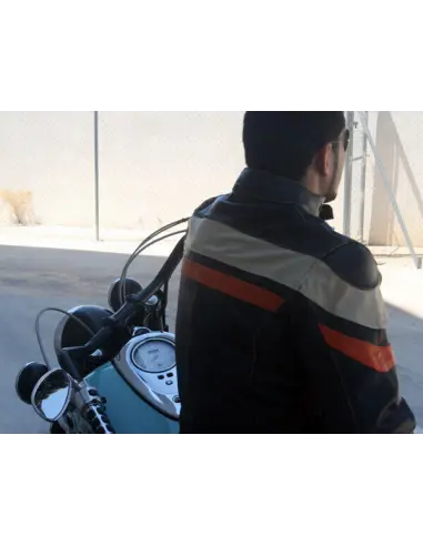 VESTE EN CUIR VIEILLI DU SIÈCLE DERNIER AVEC PROTECTIONS