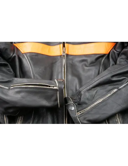 VESTE EN CUIR VIEILLI DU SIÈCLE DERNIER AVEC PROTECTIONS